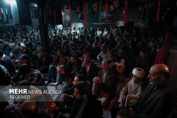 مناجات خوانی شب های ماه مبارک رمضان