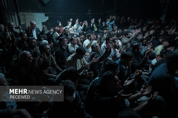 مناجات خوانی شب های ماه مبارک رمضان