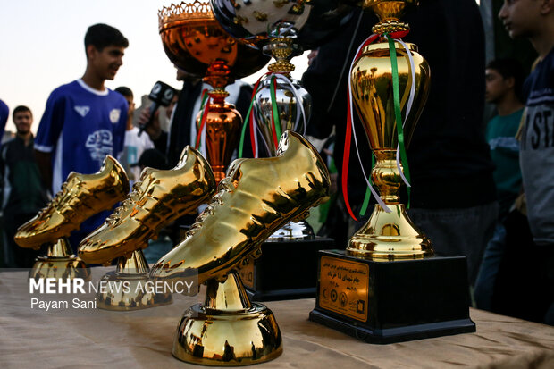 مسابقات استعدادیابی فوتبال خیابانی