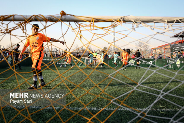 مسابقات استعدادیابی فوتبال خیابانی