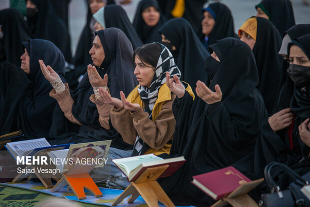 محفل انس با قرآن در همدان