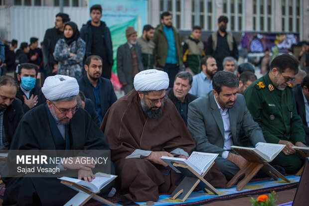 محفل انس با قرآن در همدان