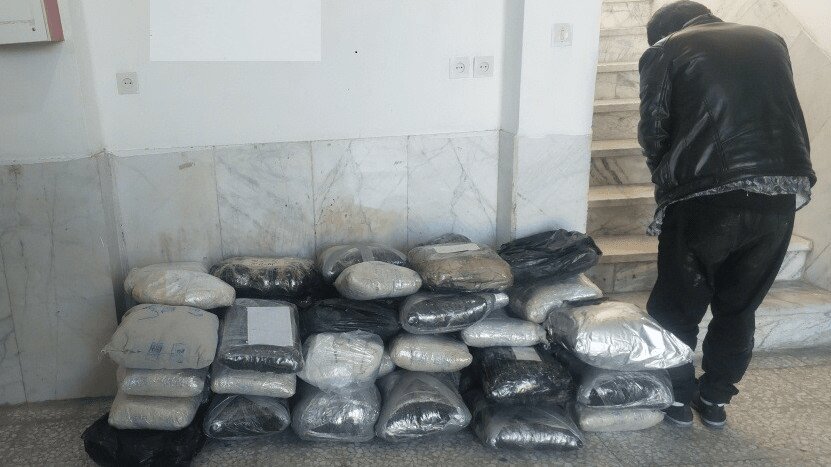 مخدر،مواد،راننده،انتظامي،پليس،ملكي،پژو،سردار