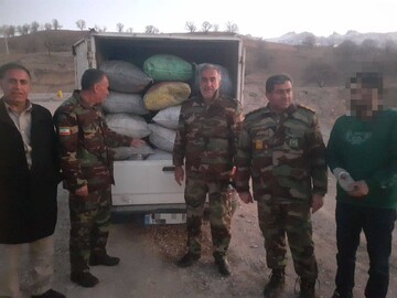 کشف ۸۵۰ کیلوگرم زغال و چوب از قاچاقچیان چوب در کهگیلویه و بویراحمد