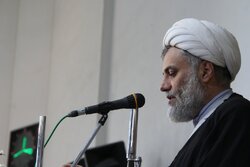 محققیان:مردم و مسئولان در برابر جنگ ترکیبی دشمن با صلابت بایستند