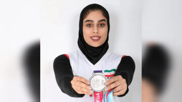 حضور فرزانه حیدری در اردوی تیم ملی والیبال نشسته بانوان