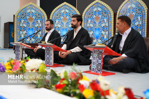 مراسم جزء خوانی قرآن کریم در یاسوج