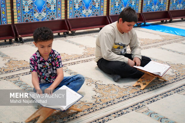 مراسم جزء خوانی قرآن کریم در یاسوج