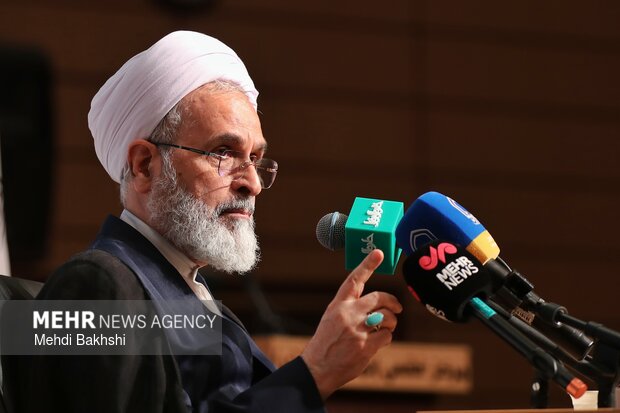 اعرافی: وحدت و انسجام ملی سد راه تهدیدهای دشمنان است