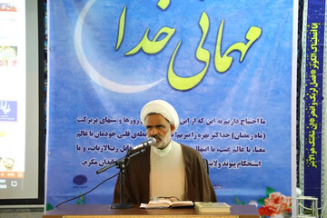 عشق به امام از ویژگی های بسیارمهم شهید محلاتی است