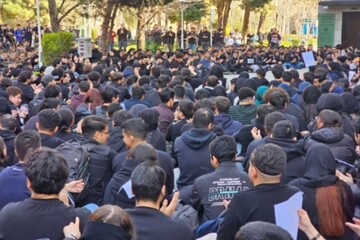 ارسال پیامک ممنوع‌الورود شدن به تعدادی از دانشجویان شریف