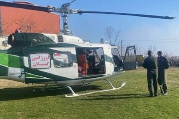 اعزام بالگرد اورژانس برای انتقال بیمار ۵۹ ساله از آستارا به رشت