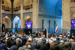 هدف دشمنی‌ها با انقلاب اسلامی خاموش کردن نور قرآن در دنیا است