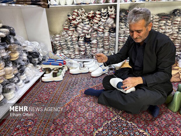 کلاش بافی؛ روایت نخ و نقش در دل کردستان