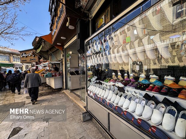 کلاش بافی؛ روایت نخ و نقش در دل کردستان