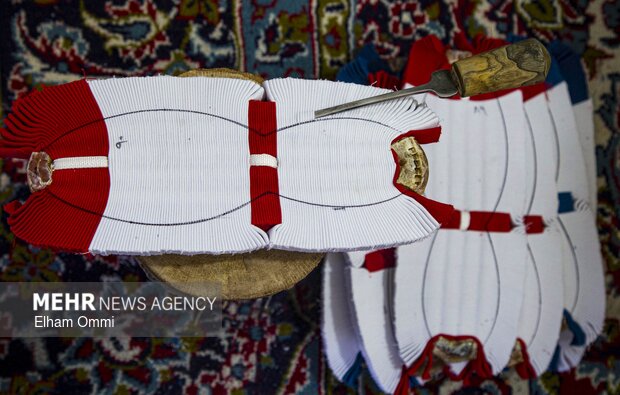 کلاش بافی؛ روایت نخ و نقش در دل کردستان