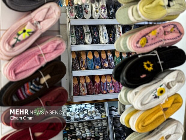 کلاش بافی؛ روایت نخ و نقش در دل کردستان