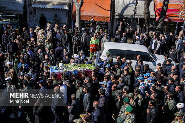 تشییع شهید سرتیپ دوم خلبان «مهدی فیروزمند» در تبریز