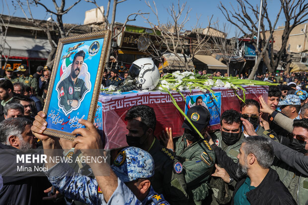 تشییع شهید سرتیپ دوم خلبان «مهدی فیروزمند» در تبریز