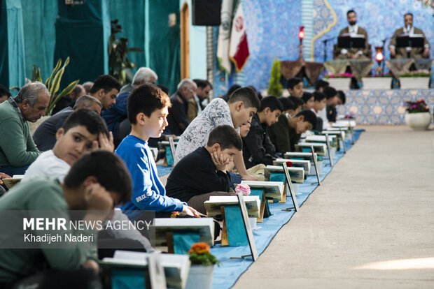 مراسم جزء خوانی قرآن کریم در اصفهان‎