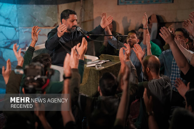 مناجات‌خوانی شب‌های ماه مبارک رمضان