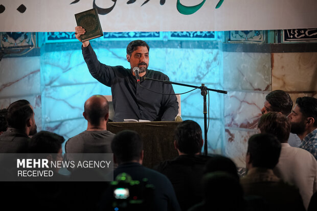 مناجات‌خوانی شب‌های ماه مبارک رمضان