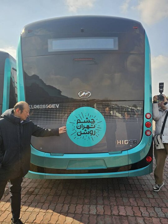 روند آماده‌سازی متروباس‌های تمام‌برقی در چین برای ایران