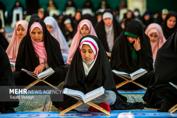 مراسم جزءخوانی قرآن کریم در همدان