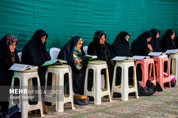 مراسم جزءخوانی قرآن کریم در همدان