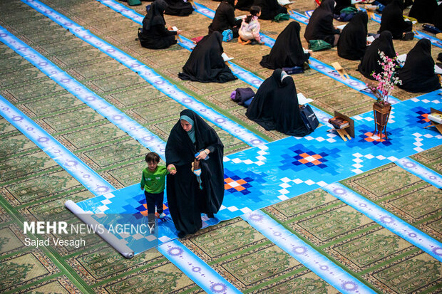مراسم جزءخوانی قرآن کریم در همدان