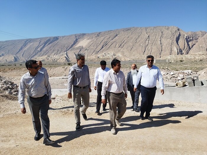 بستك،لار،شهرستان،جباري،هرمزگان،كيلومتر،محور،مهمي