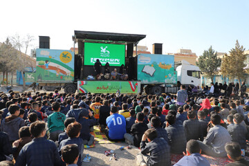 تماشاخانه سیار کانون پرورش فکری مهمان کودکان قزوین شد