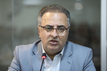 احمدی: مرکزی در پرداخت تسهیلات اشتغال‌زایی رتبه نخست کشور شد