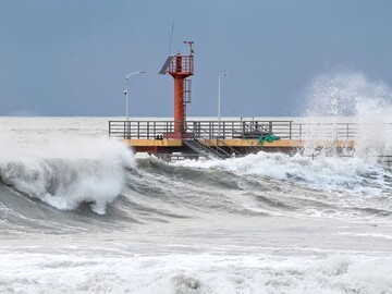 هواشناسی هرمزگان نسبت به متلاطم شدن دریا هشدار سطح زرد صادر کرد