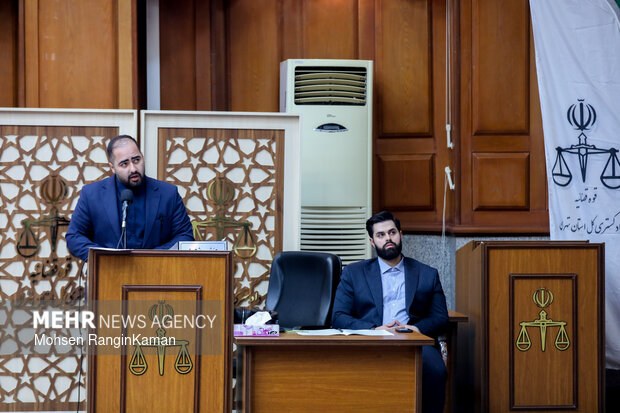 اولین جلسه رسیدگی به پرونده کوروش کمپانی