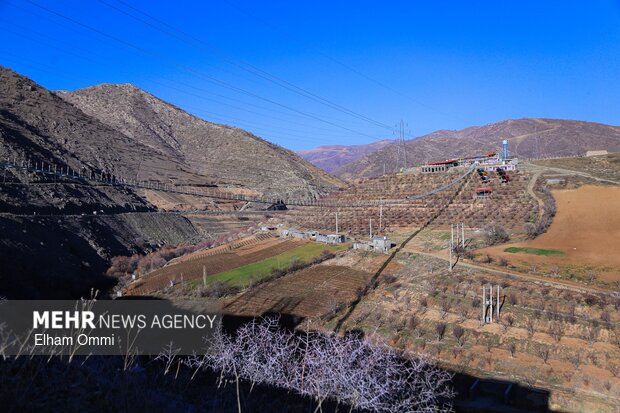 Negel glass suspension bridge in Kordestan
