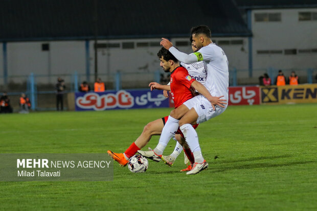 لیگ برتر فوتبال- ملوان و تراکتور