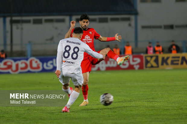 لیگ برتر فوتبال- ملوان و تراکتور