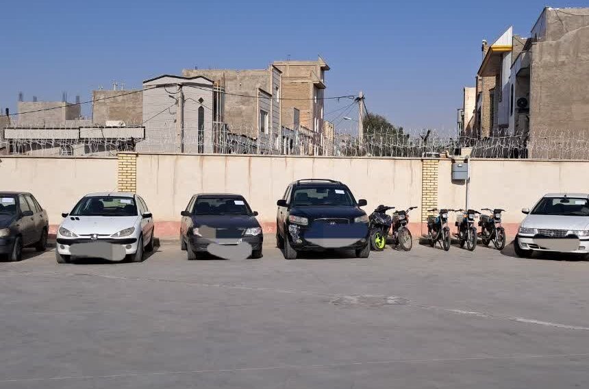 توقیف ۱۵ دستگاه وسیله نقلیه متخلف در گرمسار