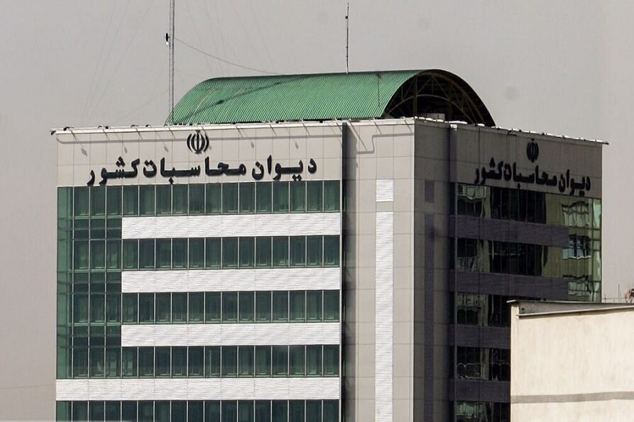 تاکید دیوان محاسبات بر لزوم تامین به موقع منابع مالی خرید تضمینی گندم