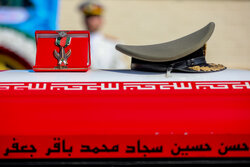 آئین تشییع شهدای سقوط بالگرد در درچه آغاز شد