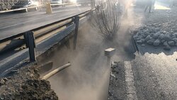 فرونشست زمین در زیرگذر کاشانی اسلامشهر