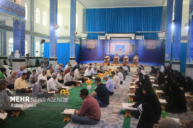 جز خوانی قرآن کریم در بندرعباس