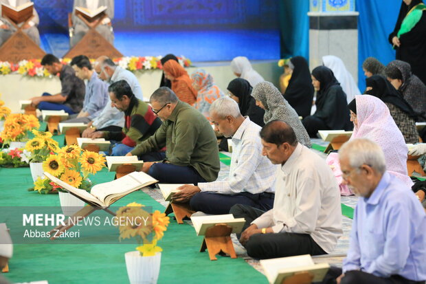 جز خوانی قرآن کریم در بندرعباس