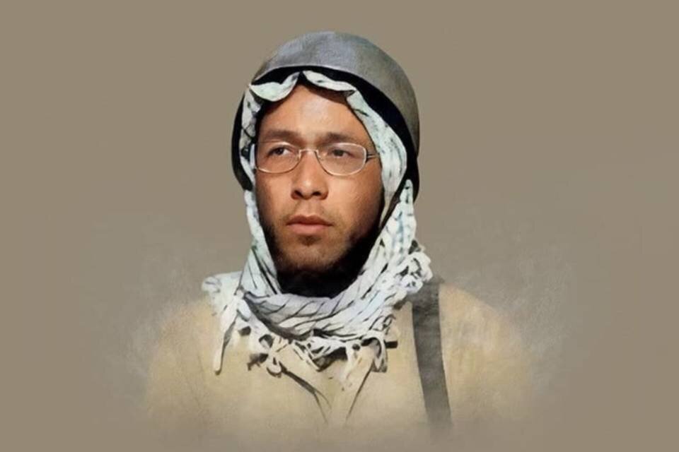 یک انتخاب خلاف جریان/وقتی دعای کمیل زندگی یک جوان پاریسی را تغییر داد