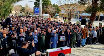 مراسم تشییع پیکر مادر حاج احمد متوسلیان برگزار شد