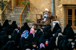 جزءخوانی قرآن کریم در خانه موزه شهید مدرس