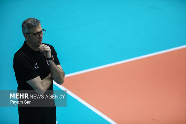 لیگ برتر والیبال - صنعتگران امید و استقلال گنبد