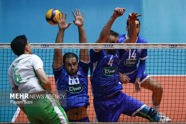 لیگ برتر والیبال - صنعتگران امید و استقلال گنبد