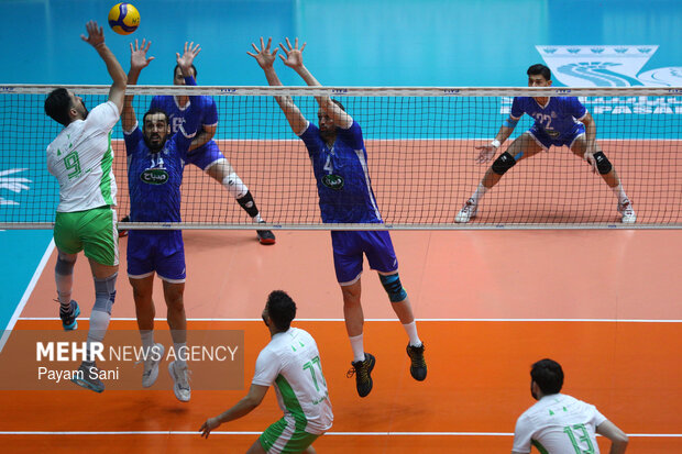 لیگ برتر والیبال - صنعتگران امید و استقلال گنبد